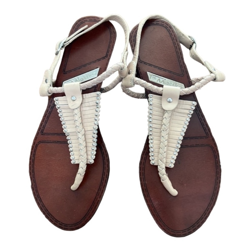 Matiko sandals Cream tan leather fringe with and studs festival Boho vibes sz 6